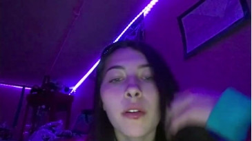 Kittyykattt69  04-01-2021 spit Couple