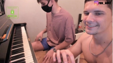 Rus_Adventure  05-01-2021 video fingers