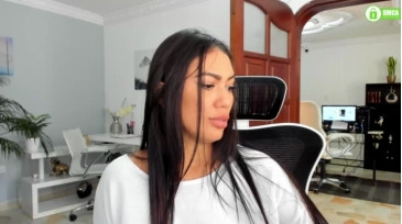 Emillybrowm  07-01-2021 cum show Couple