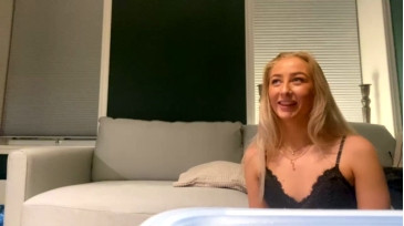 Petite_Fucked 10-01-2021 Show 