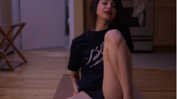 Lizmreow  11-01-2021 pussytoy Female