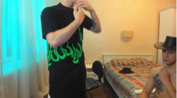 Purple_Gang  11-01-2021 video strapon