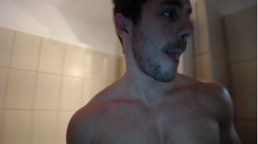 Roberto4ever  12-01-2021 video smilebitch