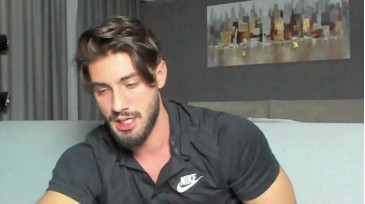 Giovanniandre  20-01-2021 video kiss