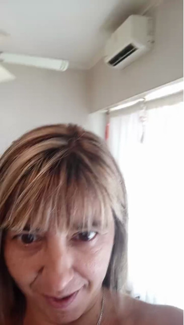 mikaypablo1  21-01-2021 kiss Female