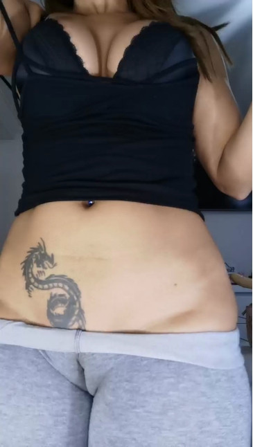 sofia_hot4  28-01-2021 bigbooty Female