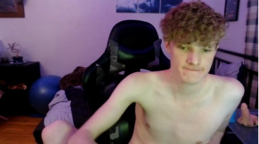 Gucciboi4  01-02-2021 video nipple