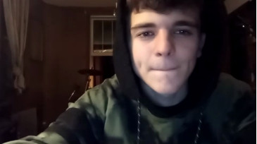 Jpawn82  01-02-2021 video lickfinger