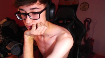 18yrboyhot  02-02-2021 video slim