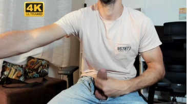 Hot_Martin25  03-02-2021 video spray milk