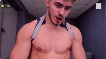 Wilsonjules  03-02-2021 video buttplug