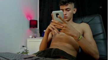 _Jaxslayher  03-02-2021 video suckfeet