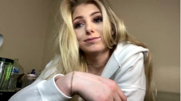 Xoxoblondieee 04-02-2021 Cam 