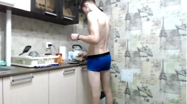 Yummyalexxx  04-02-2021 video submissive