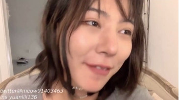 Yuanlili 04-02-2021 Topless 