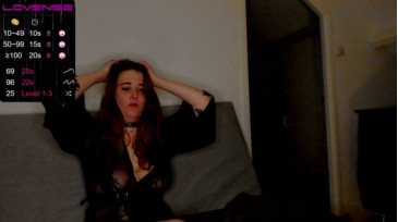AmberVino 04-02-2021 Topless 