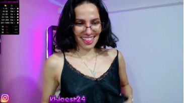khloee_sr  04-02-2021 bigsquirt Female