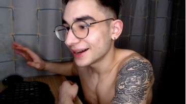 Steveoceanbeanhuge  08-02-2021 video kitty