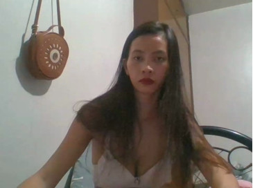 rosalyn_27 05-02-2021 Webcam 