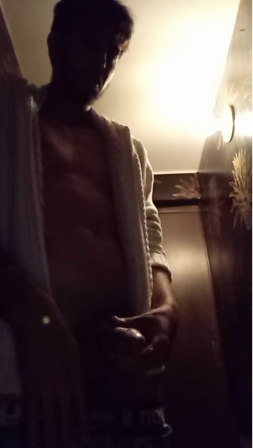 SrJhons  10-02-2021 Recorded Video Nude