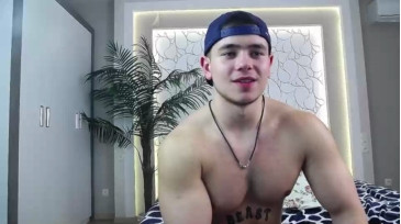 Arilas_  12-02-2021 video strapon