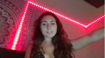 Fuckmachinequeen 17-02-2021 Topless 