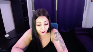 Guess__Whoo  17-02-2021 makemecum Female