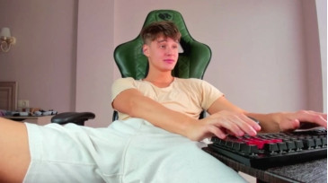 Dave_Maxwell  18-02-2021 video jizz