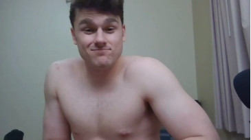 Duke_Bronson  20-02-2021 video giggles