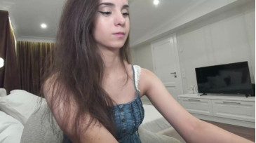 Ehotlovea  20-02-2021 sucking Female
