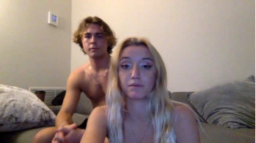 Becca0101  22-02-2021 teasing Couple