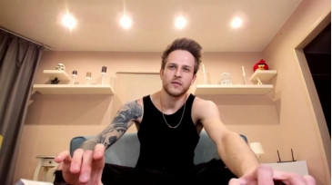 Chriscarrey  23-02-2021 video blowjob