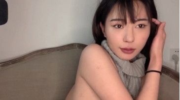 Yuanlili 23-02-2021 Topless 