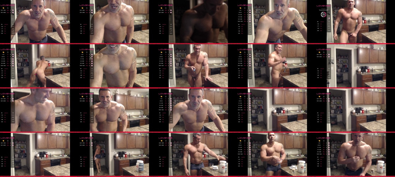 Straightmuscleandmore  27-02-2021 video nipples