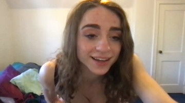 badliljewishgirl Model Profile - CamDownload