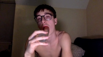 Andyxb  04-03-2021 video Make me