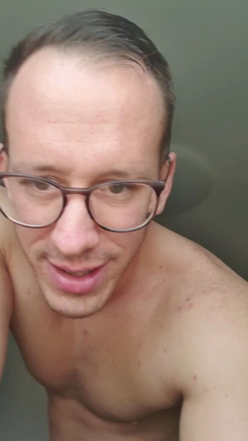 yumyum18  06-03-2021 Recorded Video Cam