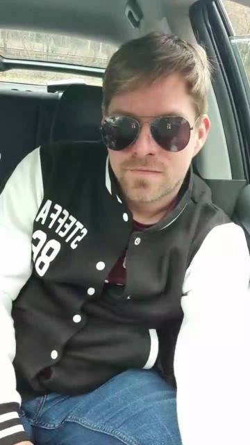 Geil32hb  07-03-2021 Recorded Video Topless