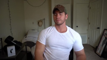 Hotmuscles6t9  09-03-2021 video smile