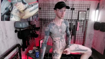 Tattedtrevorsmith  09-03-2021 video nipple