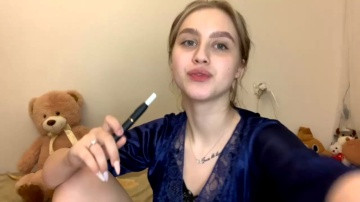 Melaniekirk 10-03-2021 Download 