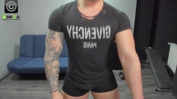 Tonywilcoxx  10-03-2021 video submissive