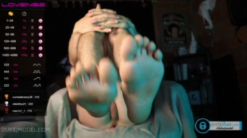 Duke_J  12-03-2021 video kiss