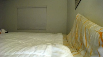 Notabottom  14-03-2021 video kissing