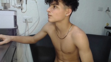 Youthxfoverer  16-03-2021 video strapon