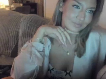 Ninaofficial 18-03-2021 Cam 