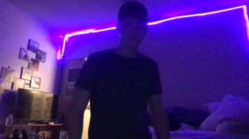 Tylergg6767  21-03-2021 video smoking