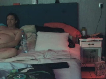 anbi7075 22-03-2021 Topless 