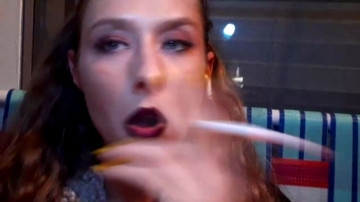 Pr3ttyp1nkpussy  25-03-2021 massage Female