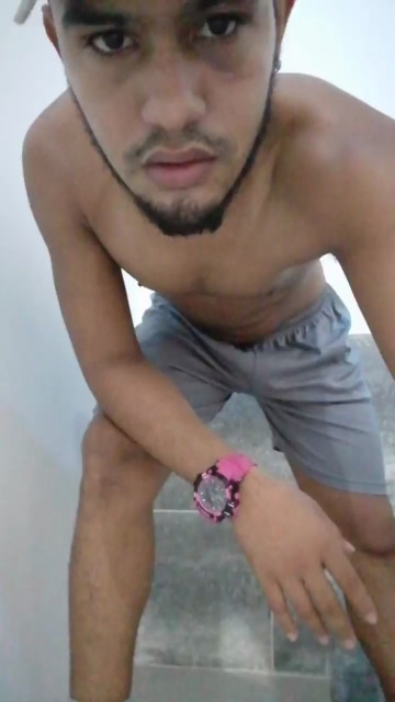 Leo_PigDirty  26-03-2021 Recorded Video Cam